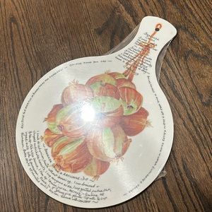 ⭐️2/$10 - cutting board